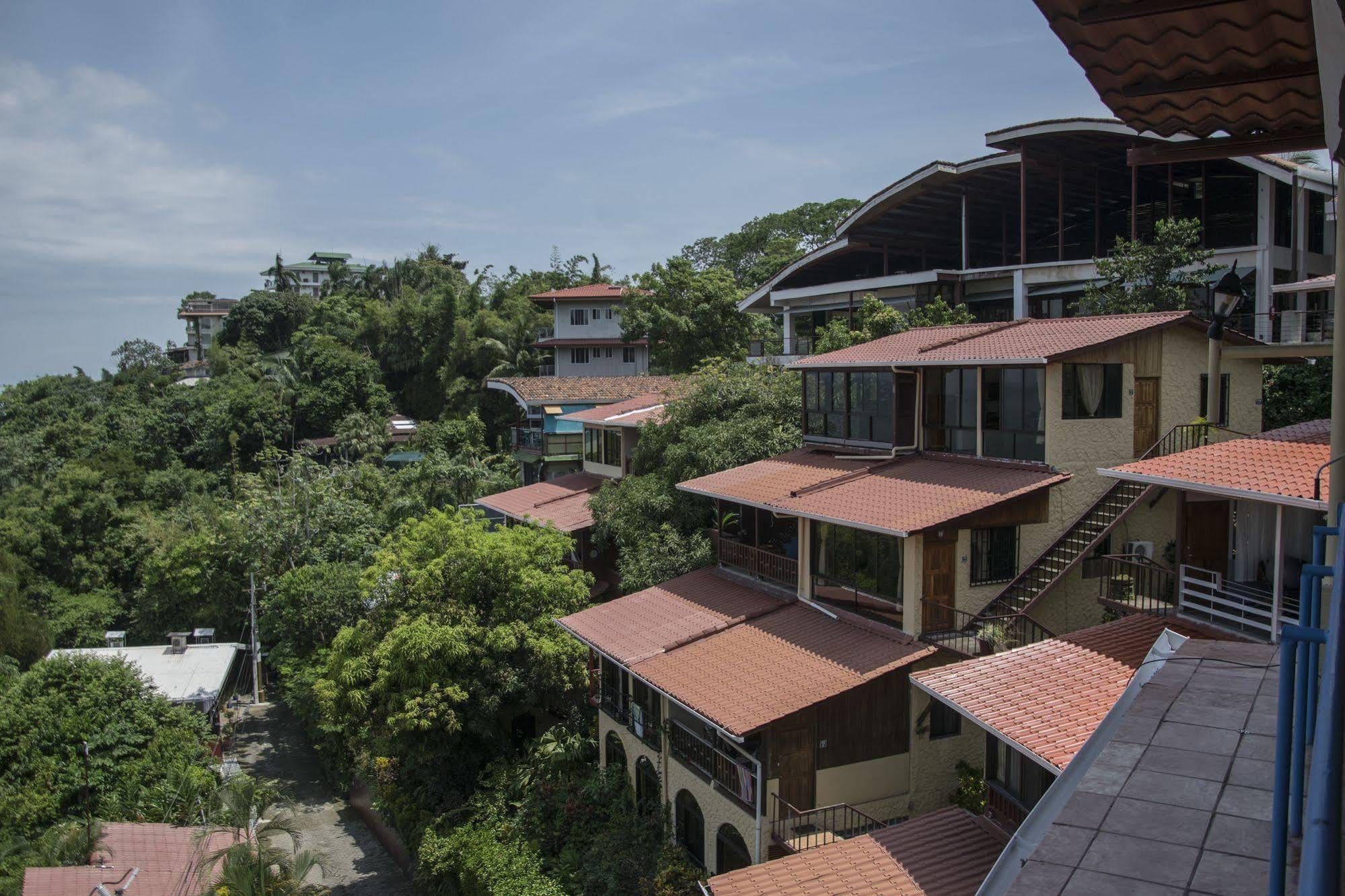 Condominio Villas El Parque Manuel Antonio Exterior photo